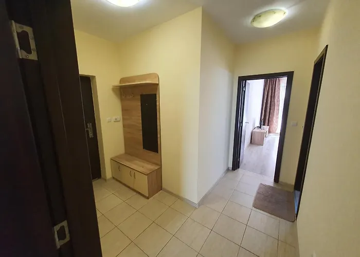 таня 8 * Pomorie